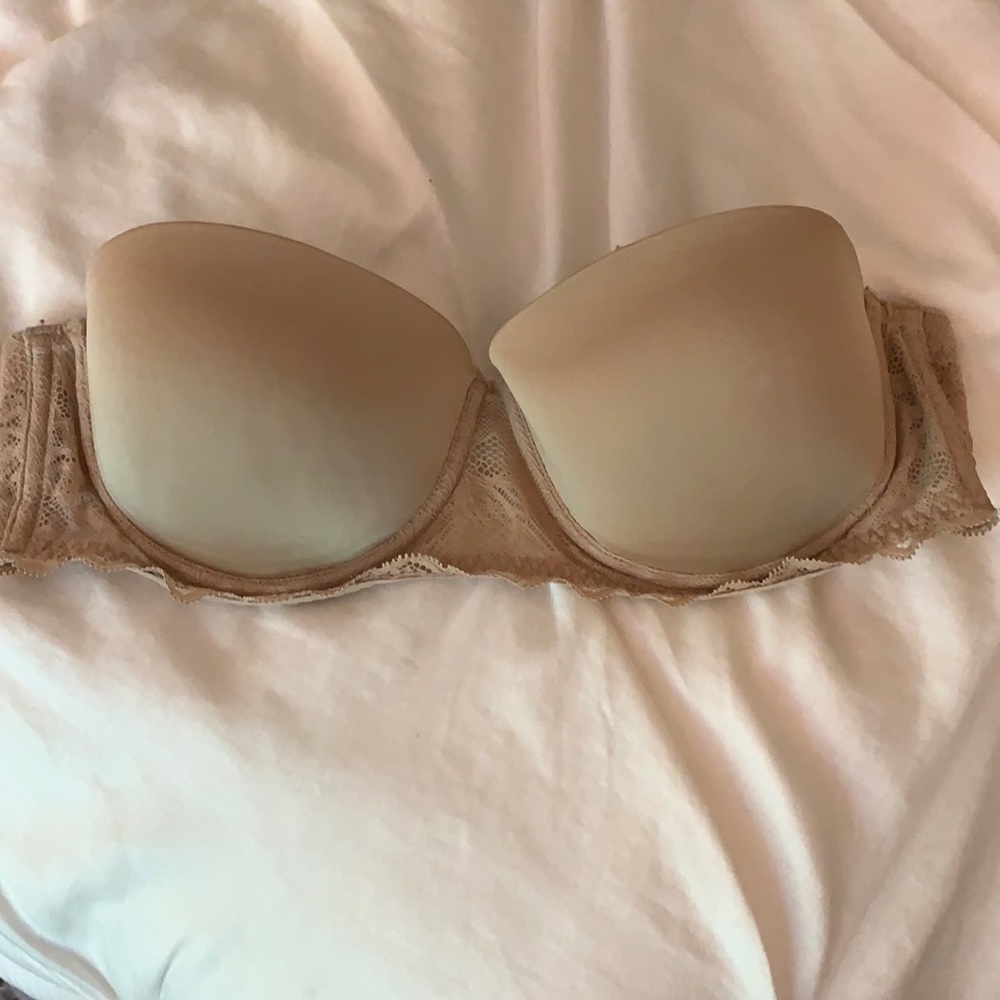 Calvin Klein 34C nude light push-up bra with lace